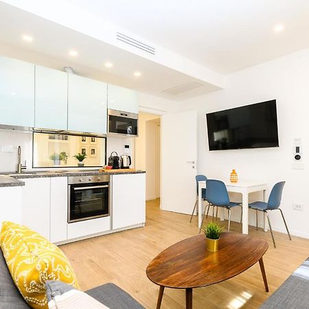 Modern & Elegant By Ndp Rent Apartment Рим Екстериор снимка