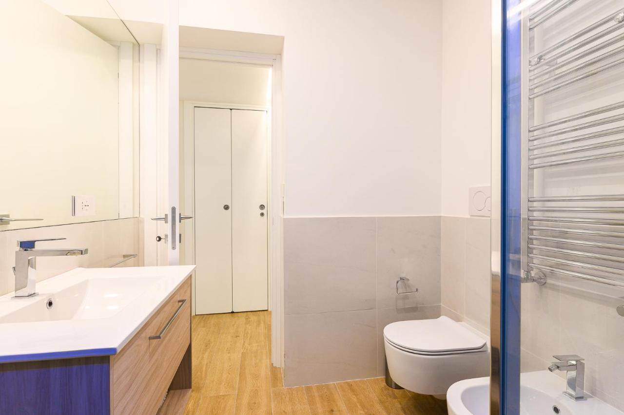 Modern & Elegant By Ndp Rent Apartment Рим Екстериор снимка