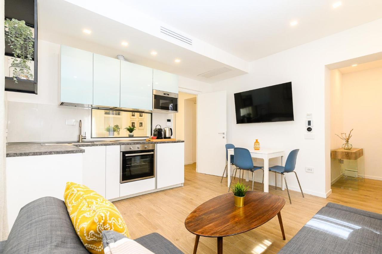 Modern & Elegant By Ndp Rent Apartment Рим Екстериор снимка