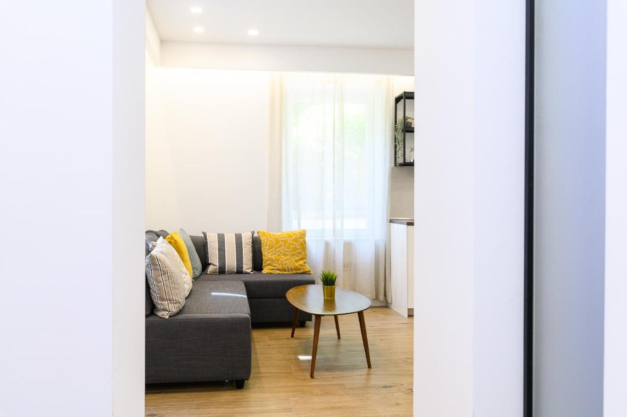 Modern & Elegant By Ndp Rent Apartment Рим Екстериор снимка